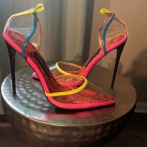 Jessica Rich clear pumps